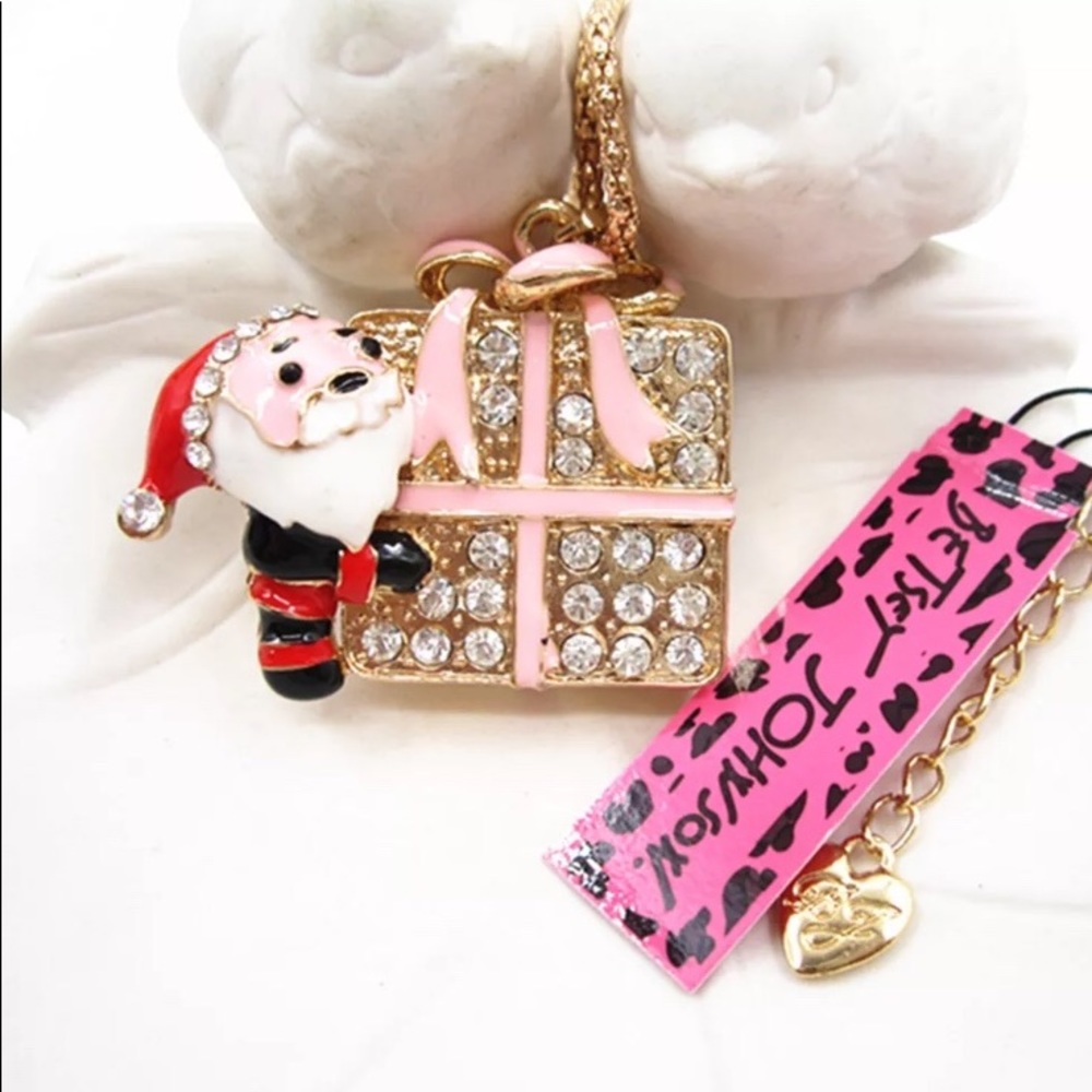 NWT Santa Gift Box Long Chain Necklace